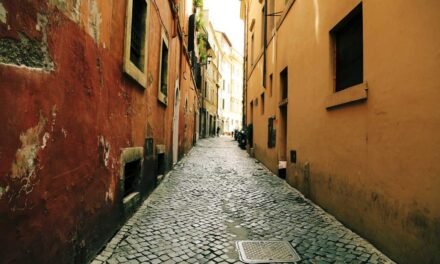 Est consequatur nulla autem commodi velit eos