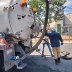 Sondeó COMAPA drenaje sanitario en la colonia Hacienda las Bugambilias