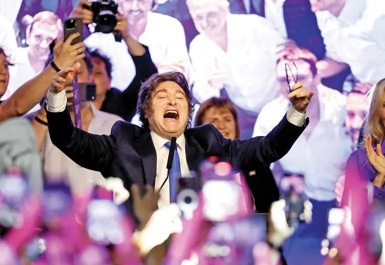 Sorpresiva y contundente victoria de Milei; voto de confianza al gobierno